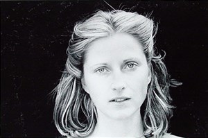 Image description is not available for 1984.055